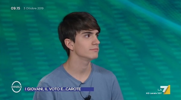 Nuela, da X Factor a Omnibus: sì a «Carote», no al voto a 16 anni