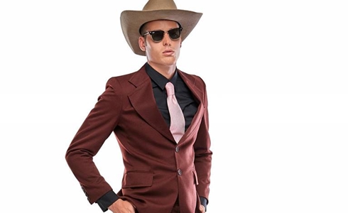 Programmi TV di stasera, martedì 5 novembre 2019. Aaron Nielsen debutta a «Riccanza Deluxe»