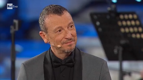 Ascolti TV | Mercoledì 20 novembre 2019. La serata per il Bambino Gesù al 15.9%. Flop Oltre la Soglia (8.9%), superata da Chi l’ha Visto (11.8%) e tallonata da Italia1 (8.1%). Bignardi 1.8%