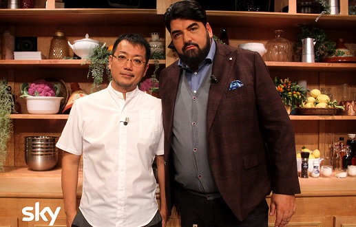 Antonino Chef Academy: Cannavacciuolo dà lezioni su SkyUno a 10 aspiranti chef