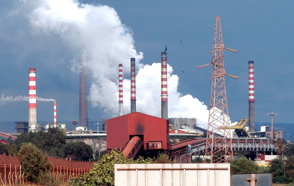 Ilva. A Denti Stretti: su Rai2 un docu-film sul dramma ambientale di Taranto