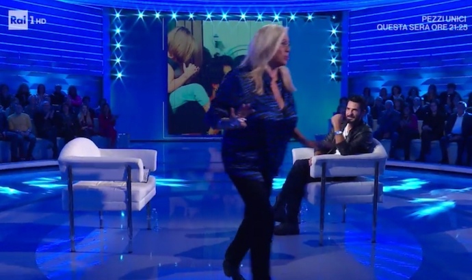 Domenica In, Mara Venier: «Devo andare a fare pipì al volo» – Video