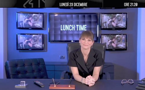 Italia 1, lunedì 23 dicembre sarà Amoroso Day per festeggiare i 10 anni di carriera della cantante – Promo