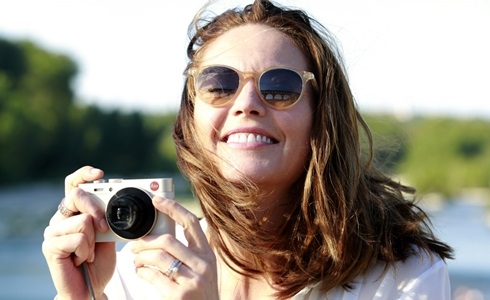 Programmi TV di stasera, martedì 10 dicembre 2019. Su Rai1 Diane Lane in «Parigi può attendere»
