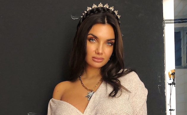 L’anno che verrà: Amadeus brinda al 2020 in diretta da Potenza. Il cast