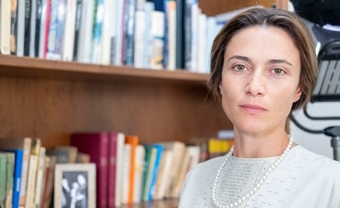 Storia di Nilde: Anna Foglietta porta in tv la storica leader del PCI