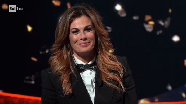 Ascolti TV | Venerdì 13 dicembre 2019. Chiusura record per 20 Anni che Siamo Italiani (21.2%), sempre male Il Processo (8.7%). Quarto Grado all’8.4%