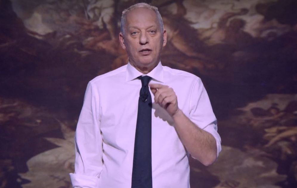 Sono le Venti: Gomez cerca l’equilibrio sul Nove