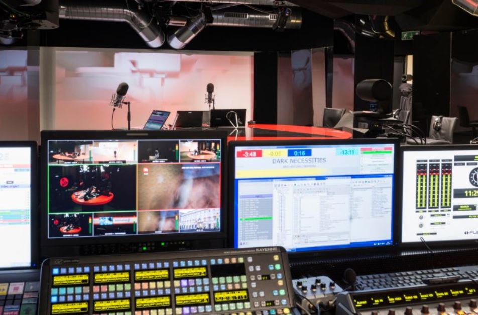 Classifica Radio più ascoltate 2019: Rtl 102.5 è prima. Ma la Rai contesta i dati