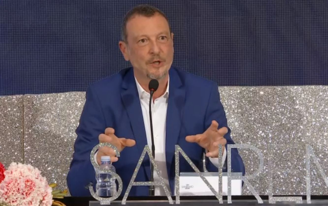 Sanremo 2020, conferenza stampa della serata finale. Amadeus: «Ho parlato con Bugo e Morgan. Stasera non ci saranno»