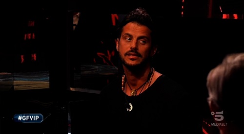 Grande Fratello Vip 2020, quattordicesima puntata – Fuori Montovoli (ritirato) e Clizia (squalificata), dentro Valeria Marini e Sossio. Altro televoto senza eliminazione