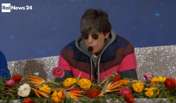 Sanremo 2020, volano stracci tra Bugo e Morgan. Castoldi: «Gli ho ripetuto figlio di put*ana più volte ieri. Non regge il palco»