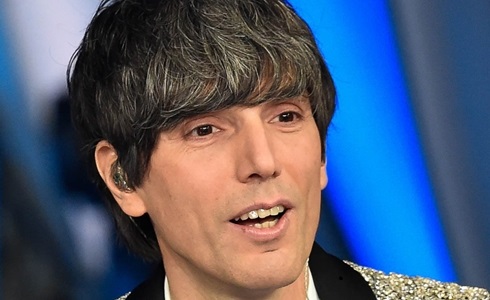 Programmi TV di stasera, mercoledì 19 febbraio 2020. Bugo ospite di Daria Bignardi a «L’Assedio»