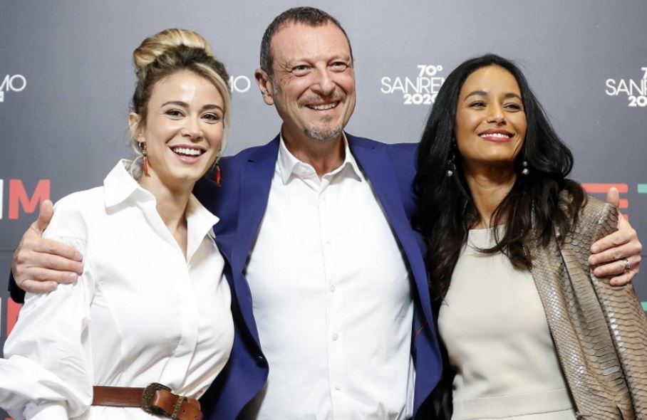 Agcom, ecco le motivazioni alla maxi-multa per la Rai. Tg2 sotto accusa. Nel mirino anche il Festival di Sanremo