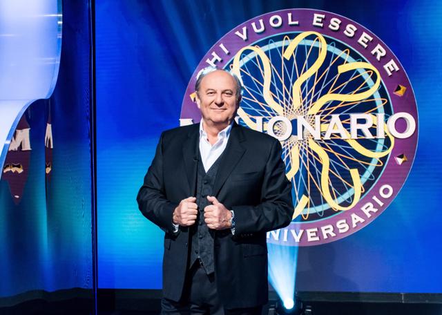 Ascolti TV | Mercoledì 19 febbraio 2020. Chi vuol essere Milionario? 12.2%, C’est la vie 10.7%, Chi l’ha Visto? 10.3%, Italia’s Got Talent 6.6%. Il Cacciatore riparte dal 7.5%, flop L’Assedio (1.4%)