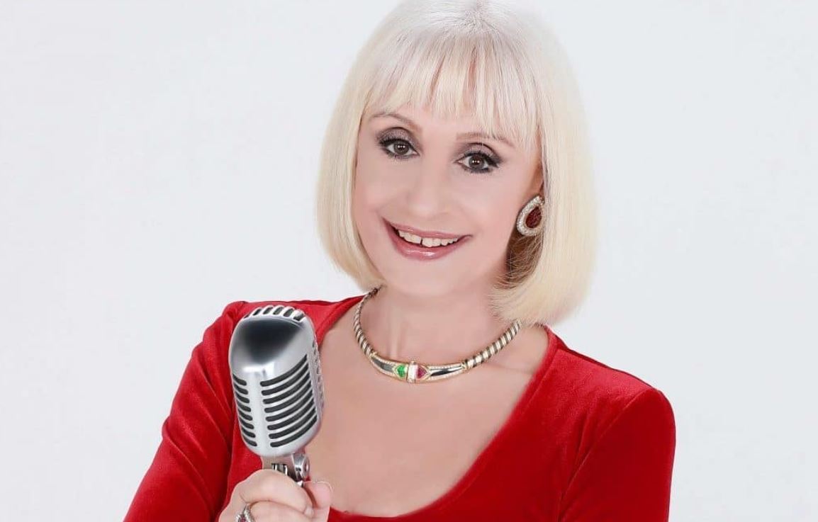 Palinsesti Rai 3, primavera 2020: in prime time tornano Raffaella Carrà e Antonio Albanese