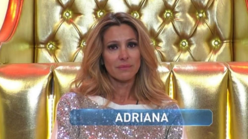 Grande Fratello Vip  2020, Adriana Volpe in lacrime racconta di aver perso un bambino
