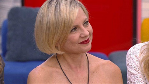 Grande Fratello Vip, Valeria Marini ha preso a pugni Antonella Elia? La prova video