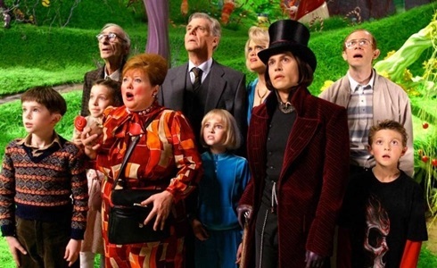 Programmi TV di stasera, domenica 8 marzo 2020. Su Italia1 Johnny Depp in «La fabbrica di cioccolato»