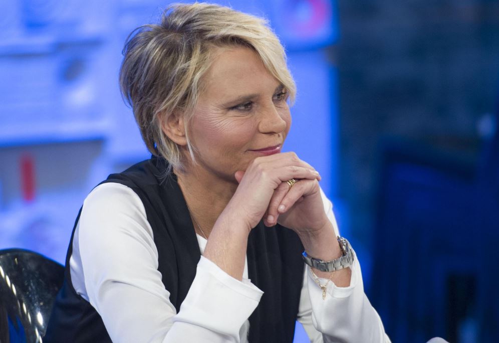 Sardine ad Amici, Maria De Filippi vs Nicola Porro: «Non faccio una trasmissione per narcisetti, si informi»