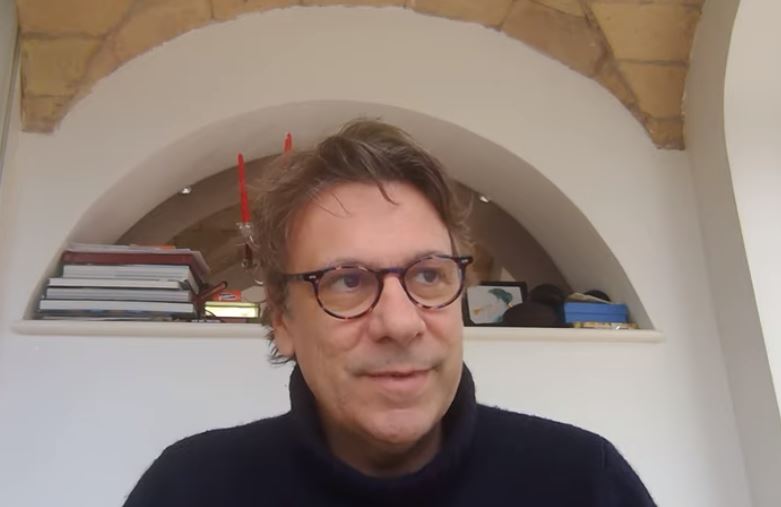 Coronavirus, Nicola Porro: «Me lo sono beccato, ma non so come. Spero che nessuno mi obblighi a ricoverarmi» – Video