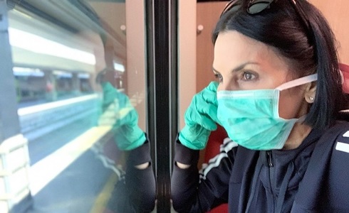 Un Posto al Sole, anticipazioni: anche a Palazzo Palladini niente baci e abbracci