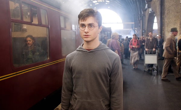 Pagelle TV della Settimana (23-29/03/2020). Promossi Harry Potter e Jo Squillo. Bocciati Zequila e la TV ‘spenta’