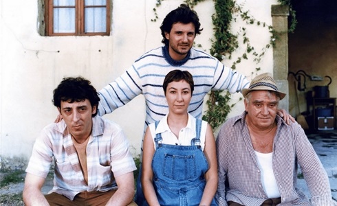 Programmi TV di stasera, martedì 14 aprile 2020. Su Italia1 «Il Ciclone» di Leonardo Pieraccioni