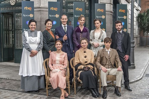 Una Vita: arriva il salto temporale di 10 anni. 9 new entry nel cast