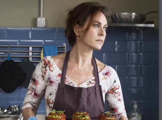 Vivi e lascia Vivere: Elena Sofia Ricci, da ‘sorella’ a madre inarrestabile