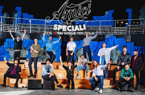 Amici Speciali: in sfida 10 Amici, un X Factor e Random