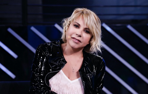 Amici Speciali ‘ingaggia’ le radio ma nessuna è di Radio Mediaset