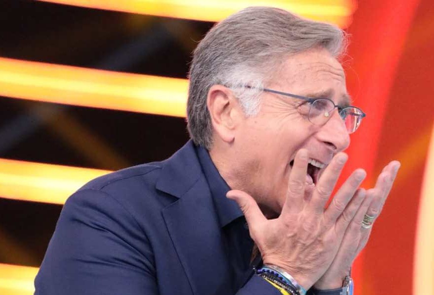 Paolo Bonolis apre al ‘cambio di casacca’. Torna in Rai o è gioco al rialzo?