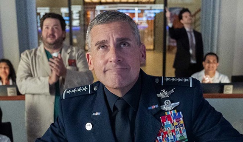 Space Force: Steve Carell protagonista della serie Netflix che fa satira politica sull’aeronautica militare americana
