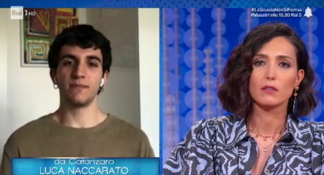 Vieni da Me, Caterina Balivo vs i frignoni della Maturità: «Non capisco perché vi state lamentando. Io avrei fatto una festa!»