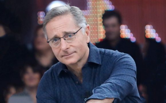 Paolo Bonolis: «Di questo passo arriveranno le repliche di Bim Bum Bam»