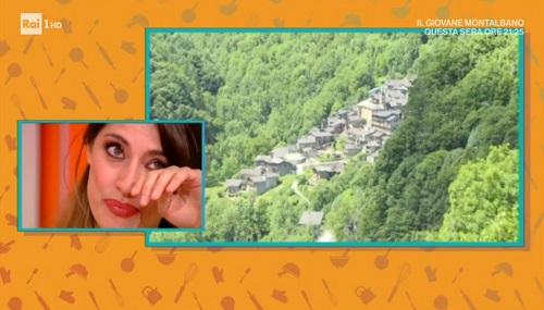 Elisa Isoardi in diretta: «La Prova del Cuoco chiude, lo sanno tutti»