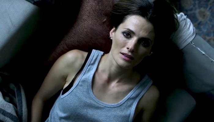 Absentia 2: torna su Rai 4 il thriller con Stana Katic, e dal passato spunta la madre della sua Emily