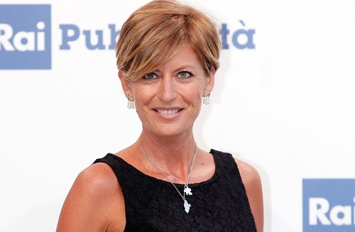 Valentina Bisti lascia Unomattina e torna al Tg1 delle 13.30