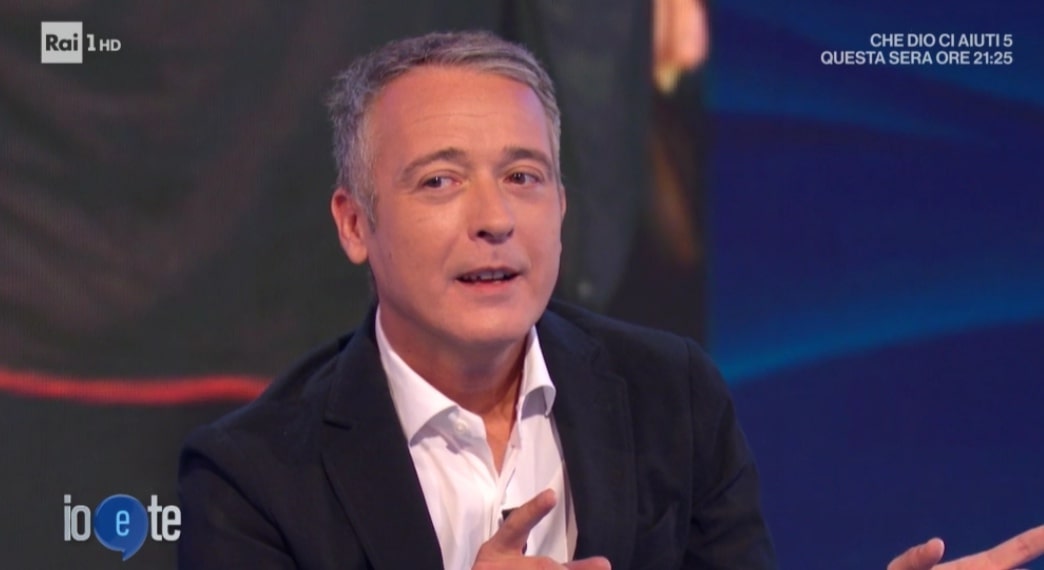 Io e Te, Pierluigi Diaco disturbato dai rumori del trapano: «Qualcuno vada a dire che noi stiamo lavorando»