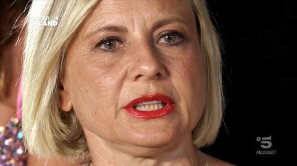 Temptation Island 2020, anticipazioni quinta puntata: come finirà il falò tra Annamaria e Antonio? Antonella Elia e Pietro sempre più in crisi