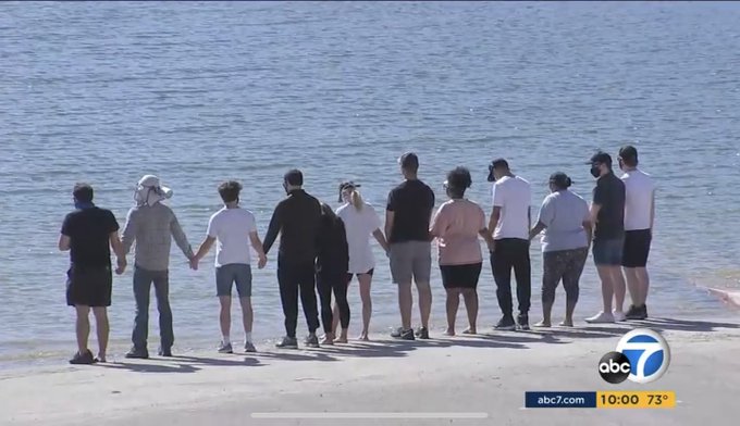 Naya Rivera è morta, ritrovato il corpo senza vita. Il cast di Glee si riunisce al lago Piru