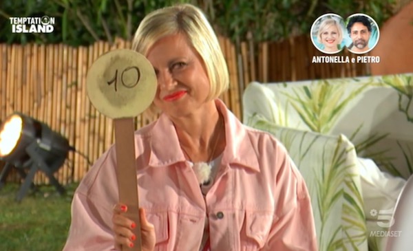 Ascolti TV | Giovedì 9 luglio 2020. Temptation (21.3%) doppia Che Dio Ci Aiuti (10.5%). Diaco (10.2%) travolto da Can (21.2%) e Una Vita (19.6%). Flop Maya (1.8%) battuta pure da Matrigne Senza Scrupoli (2.4%)