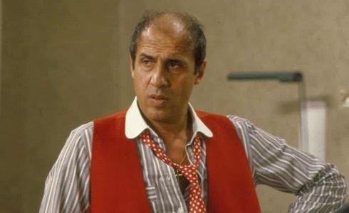 Programmi TV di stasera, venerdì 21 agosto 2020. Su Rete4 Adriano Celentano è «Il Burbero»