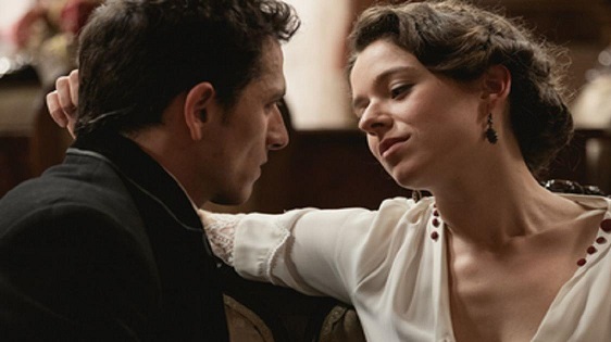 Una Vita, anticipazioni: incidente per Ramon, Genoveva cerca di sedurre Antoñito