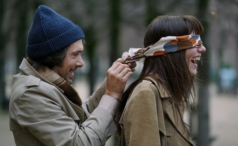 Programmi TV di stasera, martedì 11 agosto 2020. Su Rai3 in 1^ Tv «Un amore sopra le righe»