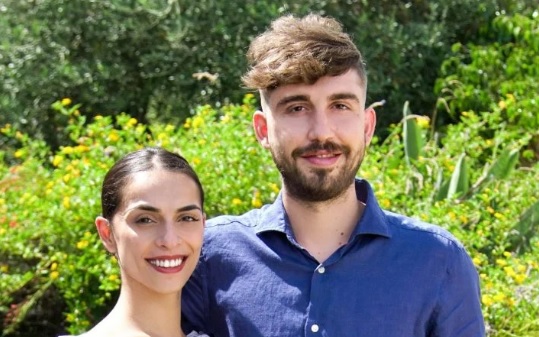 Temptation Island 8: nella terza puntata entrano in gioco Salvo e Francesca, fidanzati da 5 anni