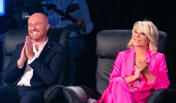 Michele Anzaldi: «La Rai chiarisca: c’è qualche favoritismo o piaggeria nei confronti di De Filippi?»