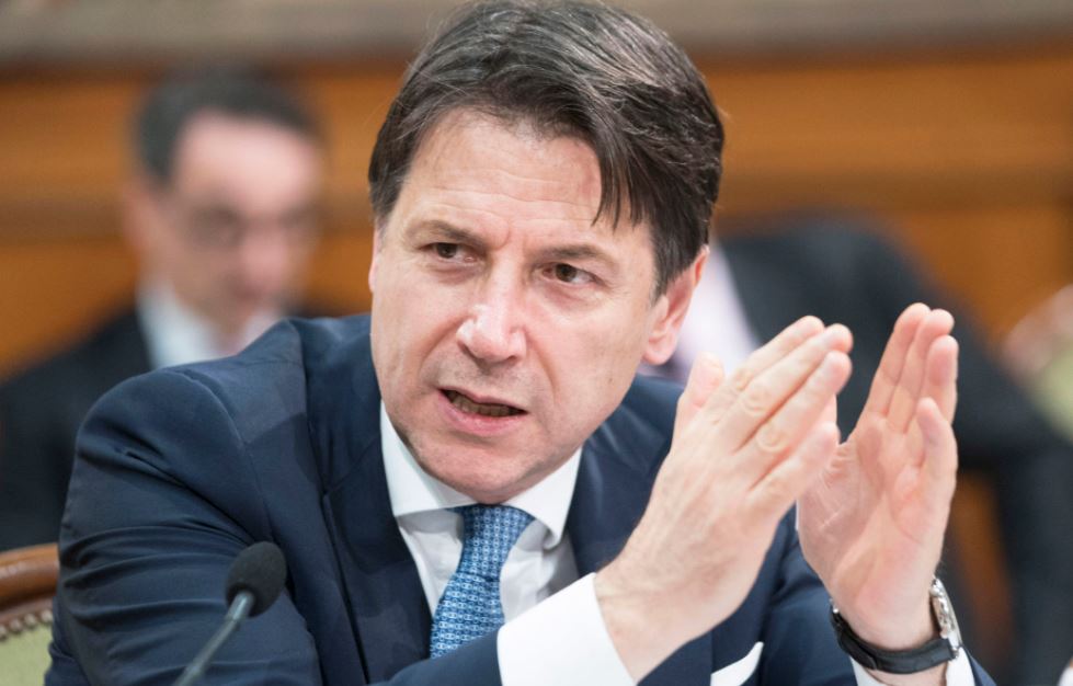 Salvini e Meloni insorgono per Conte a Domenica In. “Pronti a denunce”. “Benvenuti in Corea del Nord”