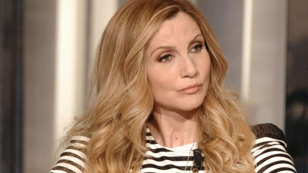 Lorella Cuccarini replica agli insulti di Zorzi: «Non posso permetterlo. Il mio punto di vista lo esprimerei anche se avessi un figlio gay»